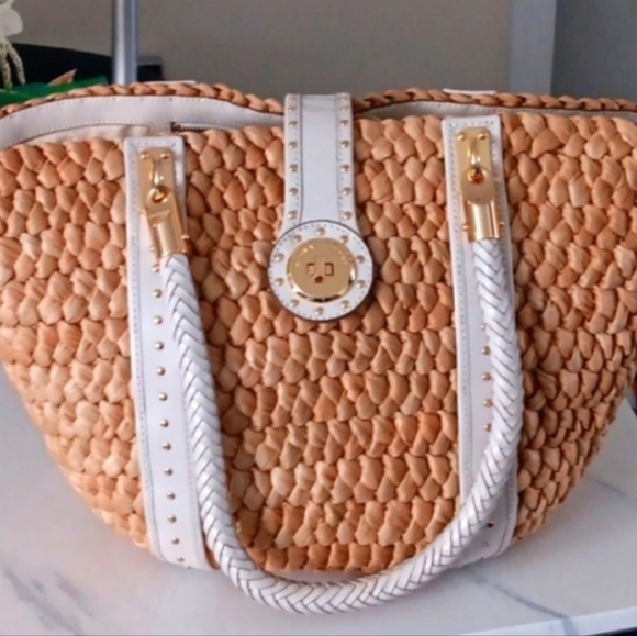 Michael Kors straw handbag GUC - Picture 7 of 14
